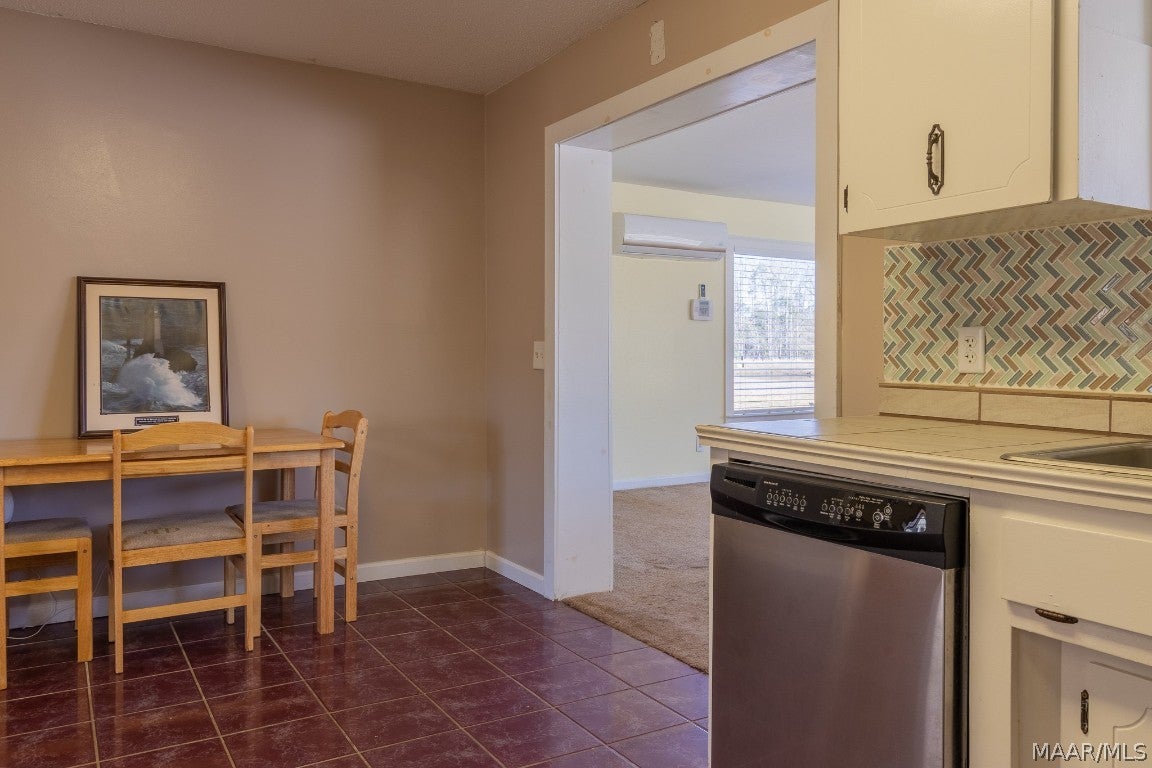 644 Russell Road Samson, AL 36477 - Photo 8 of 51 Gallery Image 8