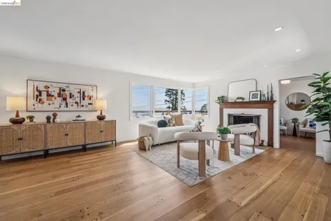 $1,499,000 | 708 Grizzly Peak Boulevard, Berkeley, CA 94708