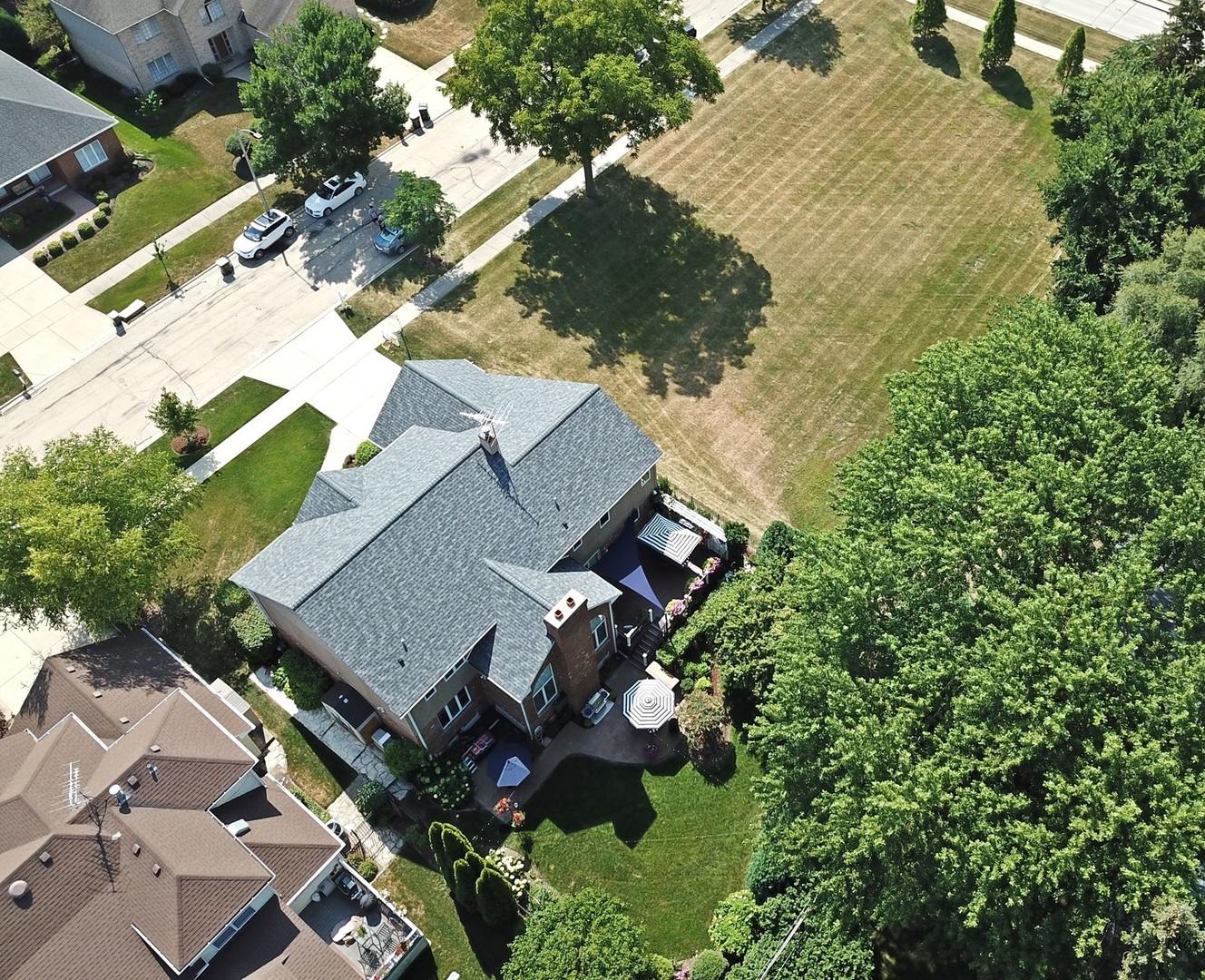 1914 North Ridge Avenue Arlington Heights, IL 60004 - Photo 49 of 50 an aerial view of house with yard