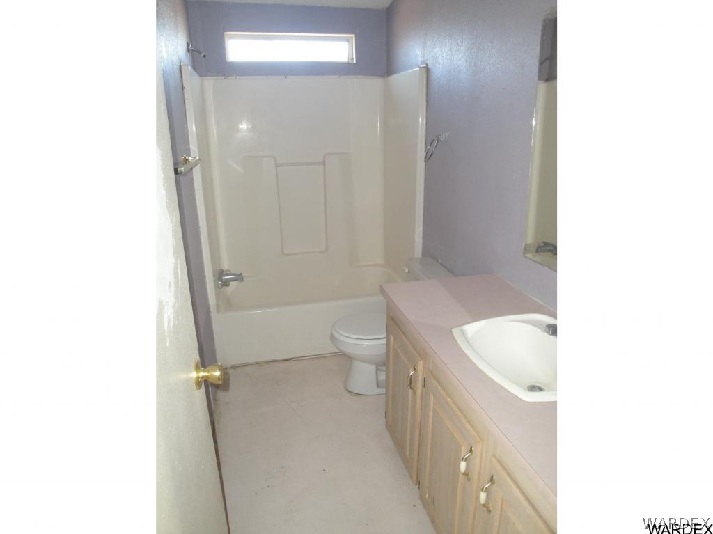 3596 North Laguna Road Golden Valley, AZ 86413 - Photo 11 of 16 Gallery Image 11
