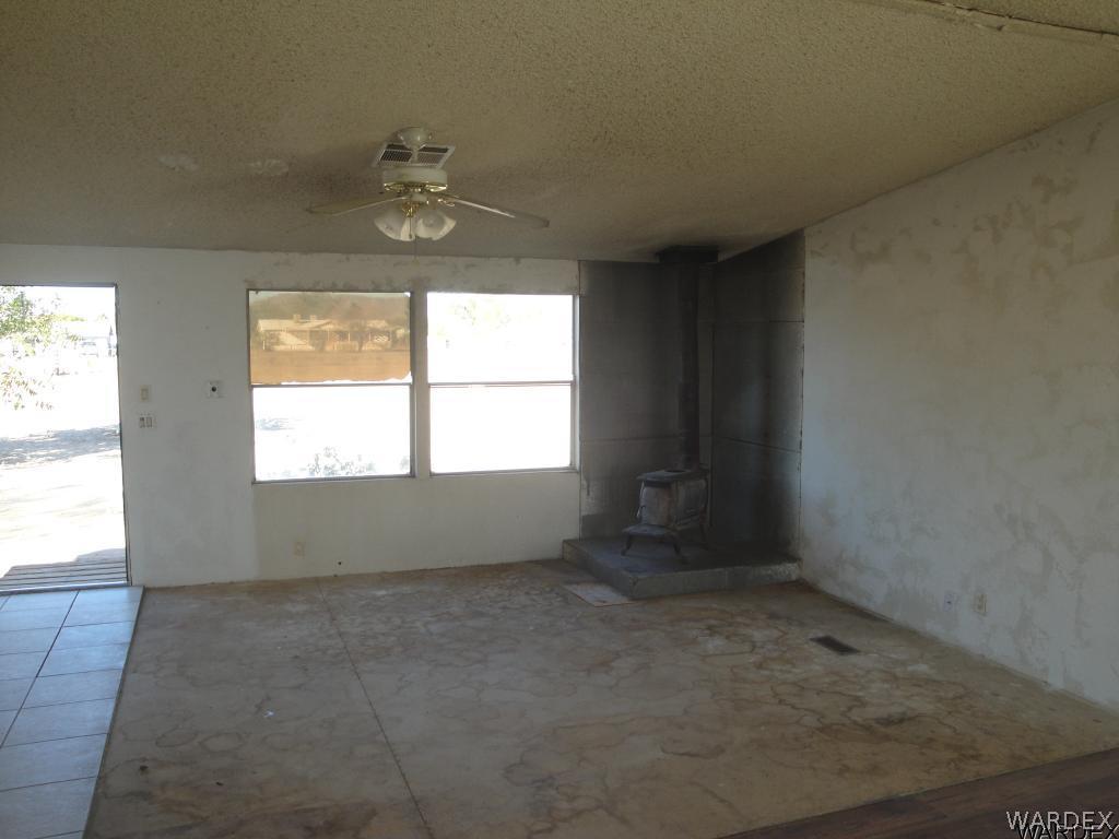 3596 North Laguna Road Golden Valley, AZ 86413 - Photo 8 of 16 Gallery Image 8