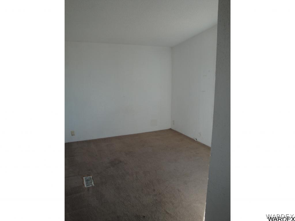 3596 North Laguna Road Golden Valley, AZ 86413 - Photo 10 of 16 Gallery Image 10