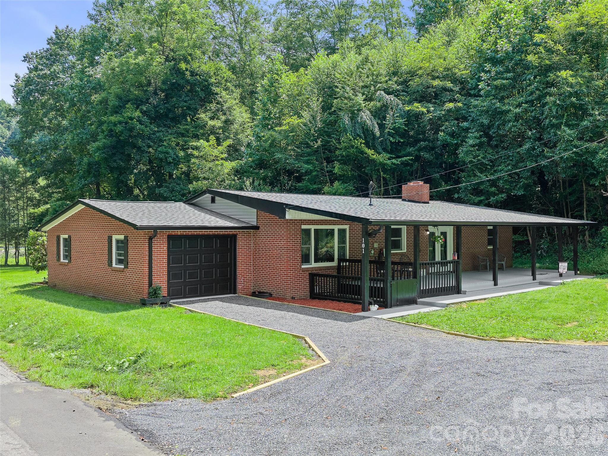 101 Sam Robertson Road Burnsville, NC 28714 - Photo 32 of 40 Gallery Image 32