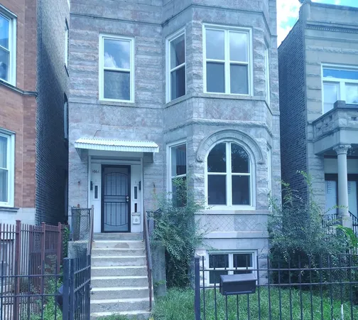 $1,600 | 1661 South Homan Avenue, Unit GARDEN, Chicago, IL 60623