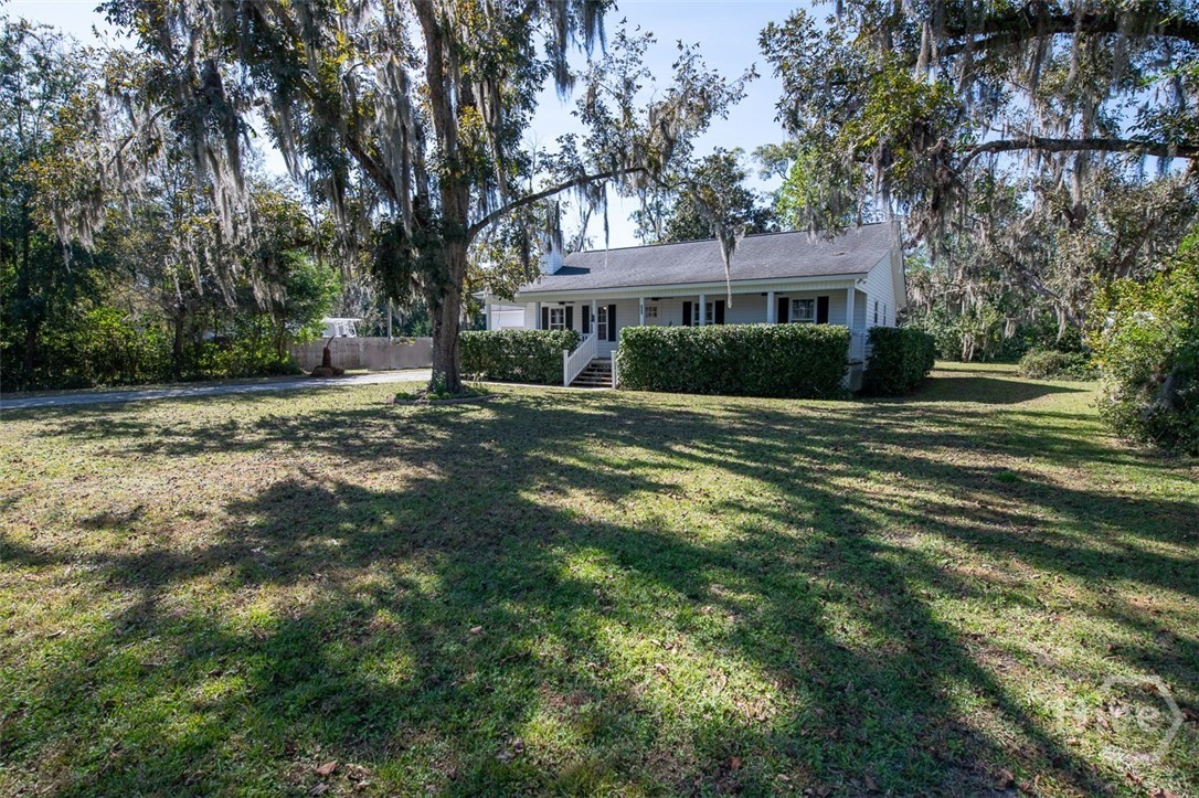 405 Magnolia Street Guyton, GA 31312 - Photo 4 of 51