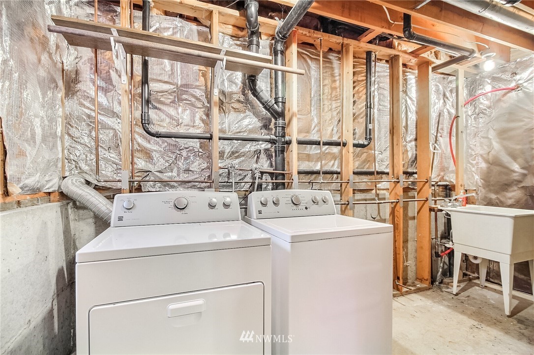 2209 Southeast 21st Street Renton, WA 98055 - Photo 30 of 40 a utility room with dryer and washer