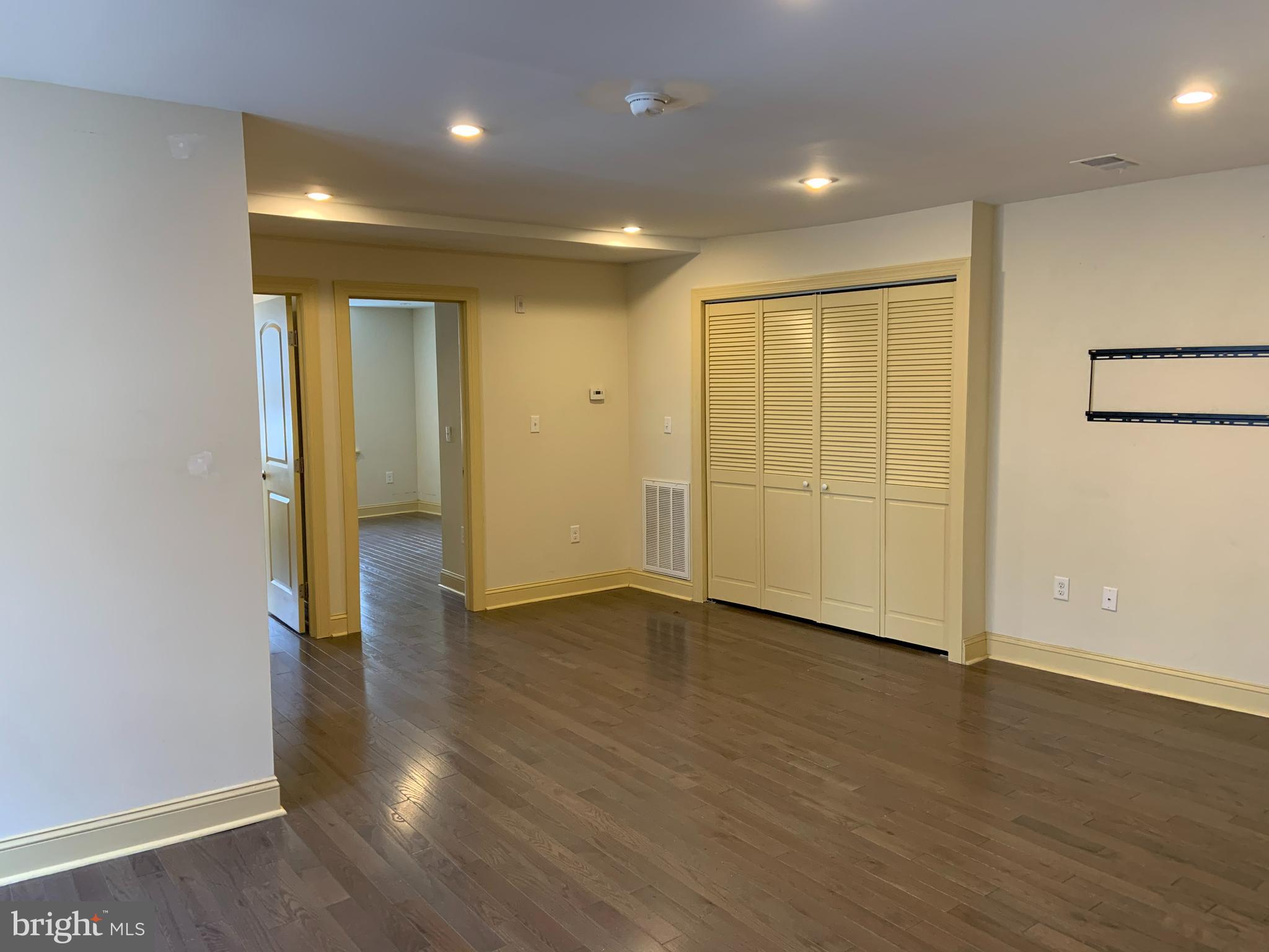 736 North 2nd Street, Unit 2 Philadelphia, PA 19123 - Photo 3 of 13
