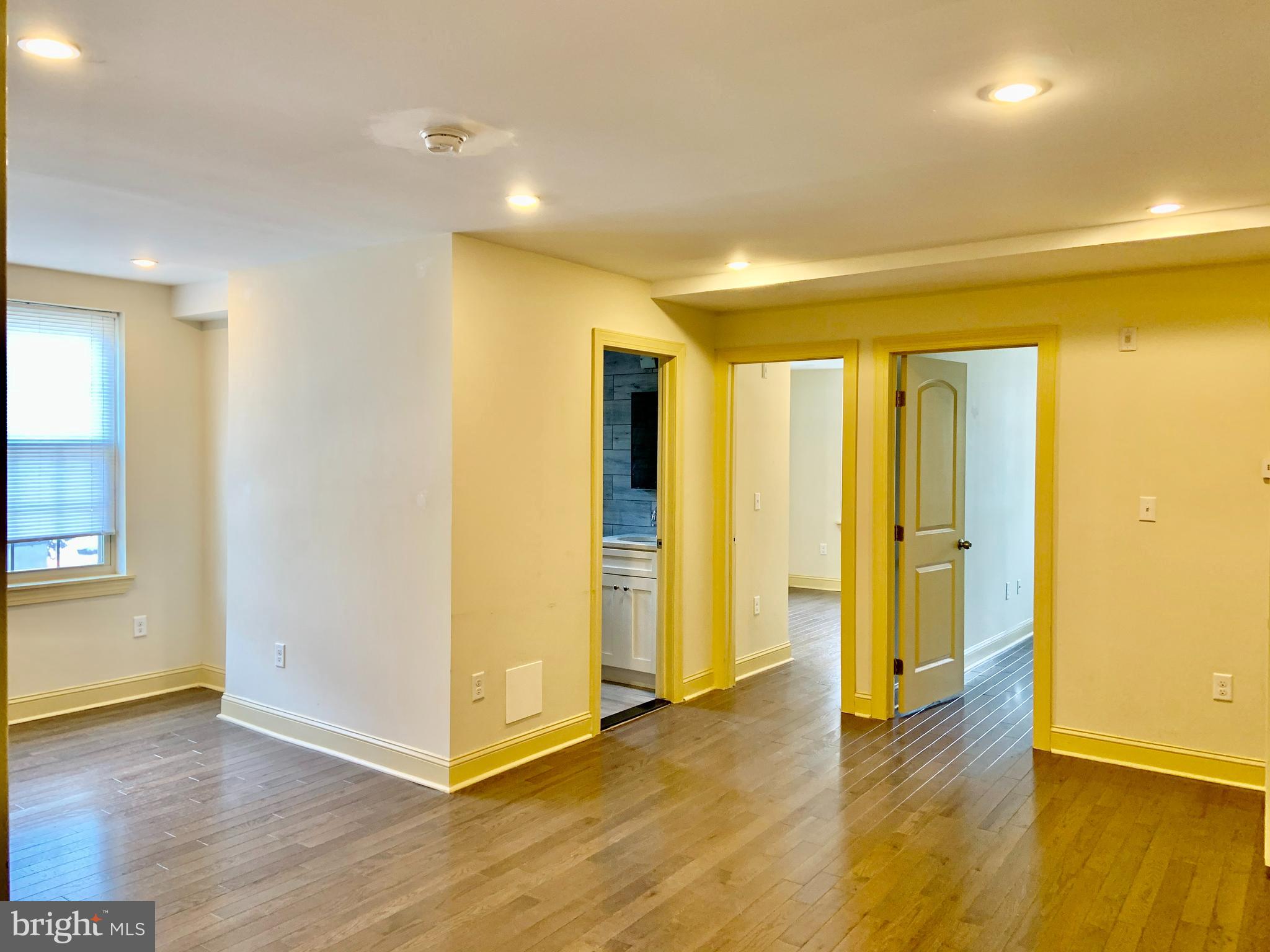 736 North 2nd Street, Unit 2 Philadelphia, PA 19123 - Photo 4 of 13