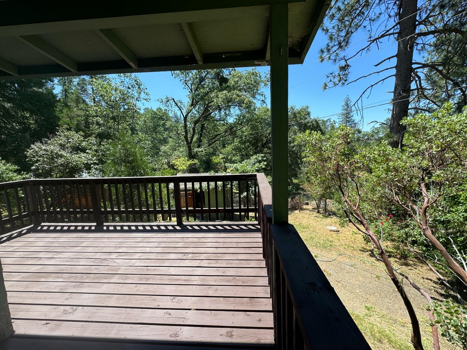 53804 Highway 245 Miramonte, CA 93641 - Photo 17 of 32