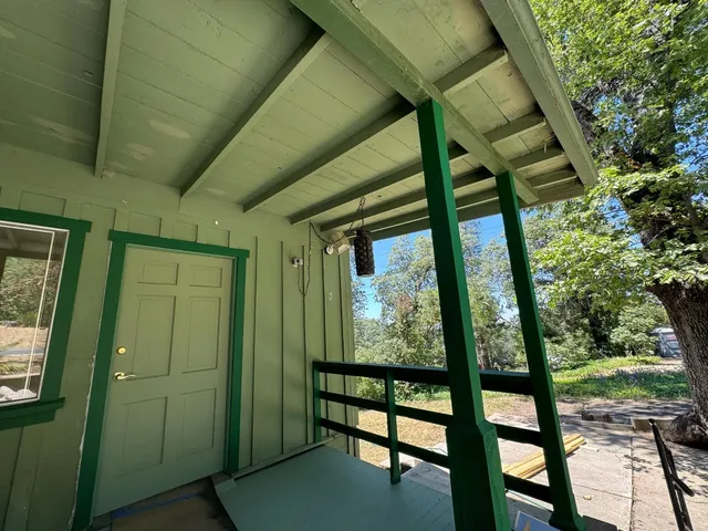 $220,000 | 53804 Highway 245, Miramonte, CA 93641