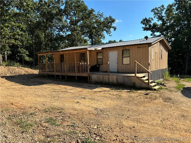 $170,000 | 22755 Friday Road, Stover, MO 65078