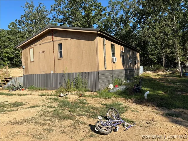 $170,000 | 22755 Friday Road, Stover, MO 65078