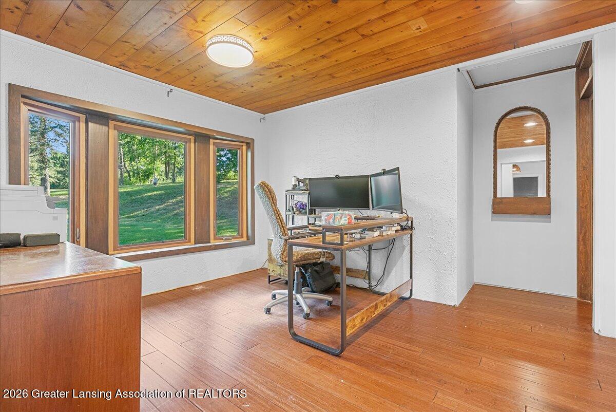 12339 West Herbison Road Eagle, MI 48822 - Photo 25 of 45 22-Media Jett - 18
