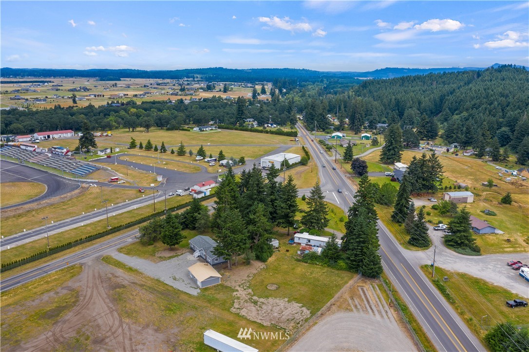 3925 183rd Avenue Southwest Rochester, WA 98579 - Photo 26 of 33 a view of a city