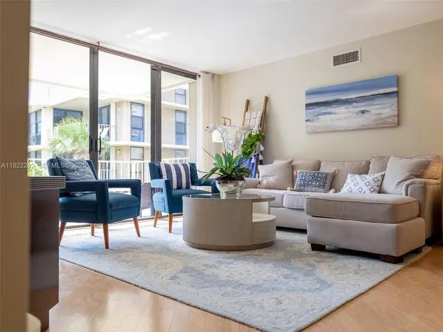 $6,000 | 3200 South Ocean Boulevard, Unit D203, Palm Beach, FL 33480