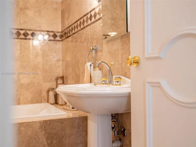 $5,900 | 3200 South Ocean Boulevard, Unit D203, Palm Beach, FL 33480