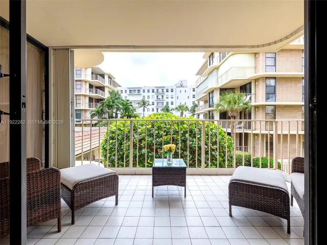 $6,000 | 3200 South Ocean Boulevard, Unit D203, Palm Beach, FL 33480