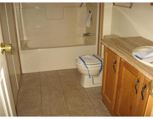 7088 Collins Road Jamestown, PA 16134 - Photo 12 of 13 Full Bath.