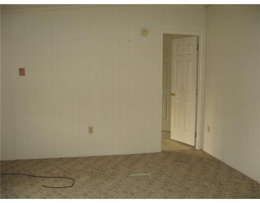 7088 Collins Road Jamestown, PA 16134 - Photo 6 of 13 Living Room.