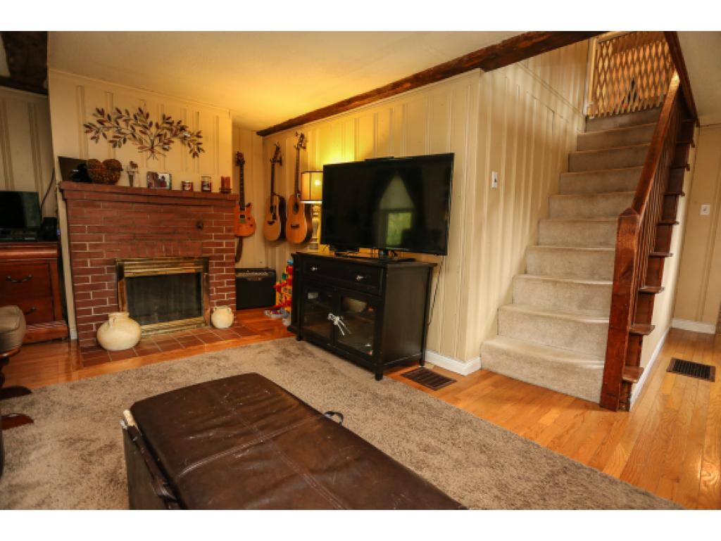 29 Lindahl Road Bedford, NH 03110 - Photo 18 of 36 Gallery Image 18