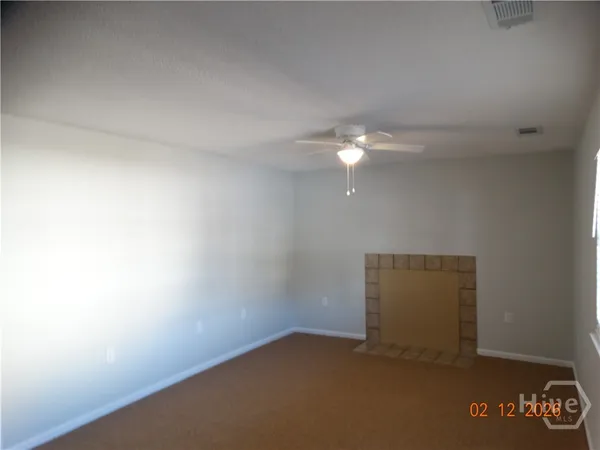$1,950 | 85 Port Drive, Richmond Hill, GA 31324
