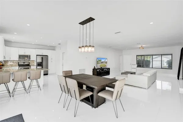 $5,500 | 1102 Meadow Lark Avenue, Miami Springs, FL 33166