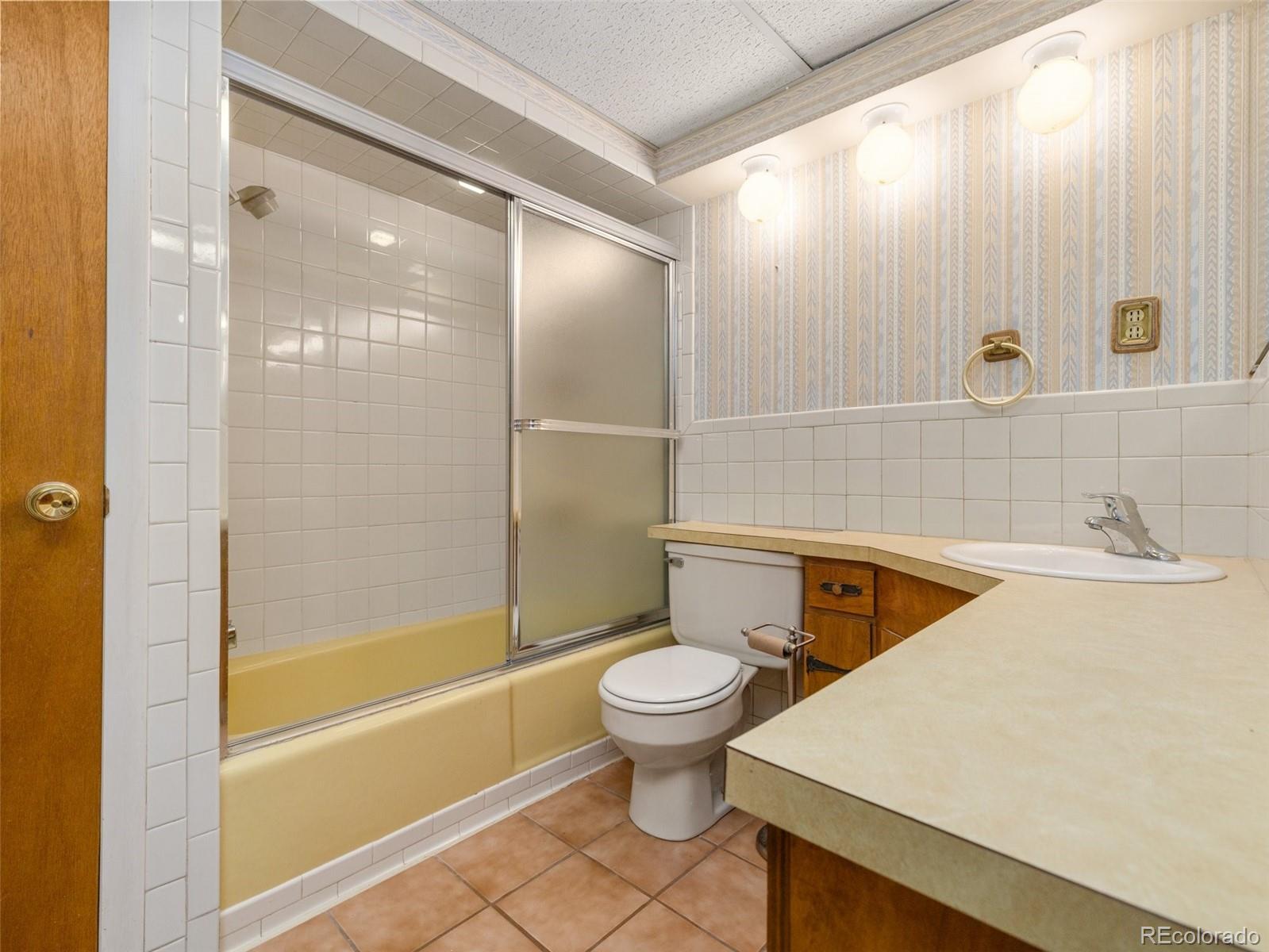 24675 Hillside Road Pueblo, CO 81006 - Photo 32 of 48 Gallery Image 32
