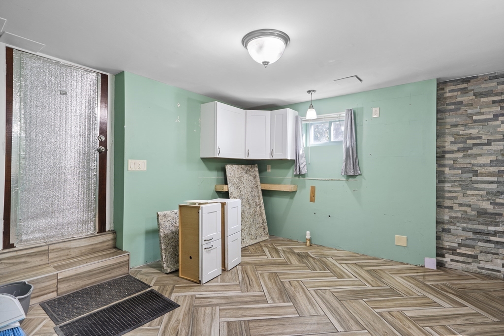 63 Sheridan Street Lynn, MA 01902 - Photo 17 of 24 Gallery Image 17
