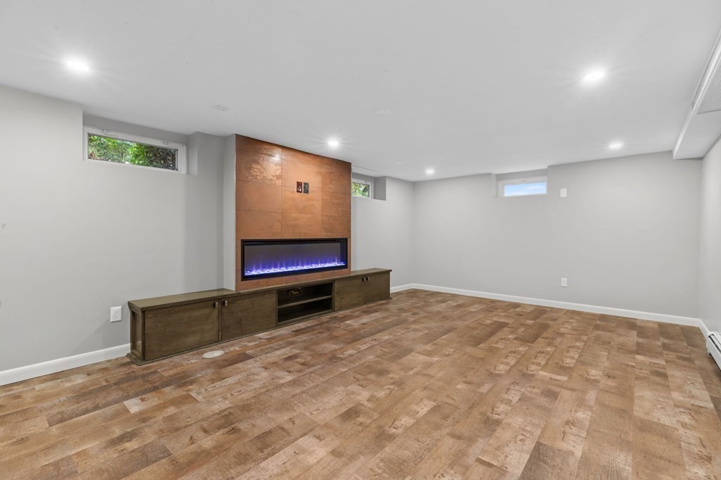 82 Margaret Road Newton, MA 02461 - Photo 23 of 32