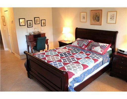 23275 Water Circle Boca Raton, FL 33486 - Photo 11 of 25 Additional Photo
