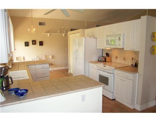 23275 Water Circle Boca Raton, FL 33486 - Photo 4 of 25 Additional Photo