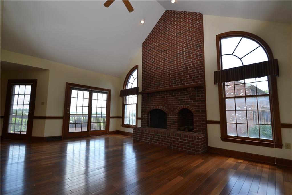 140 Froebe Road Venetia, PA 15367 - Photo 8 of 25 Gallery Image 8
