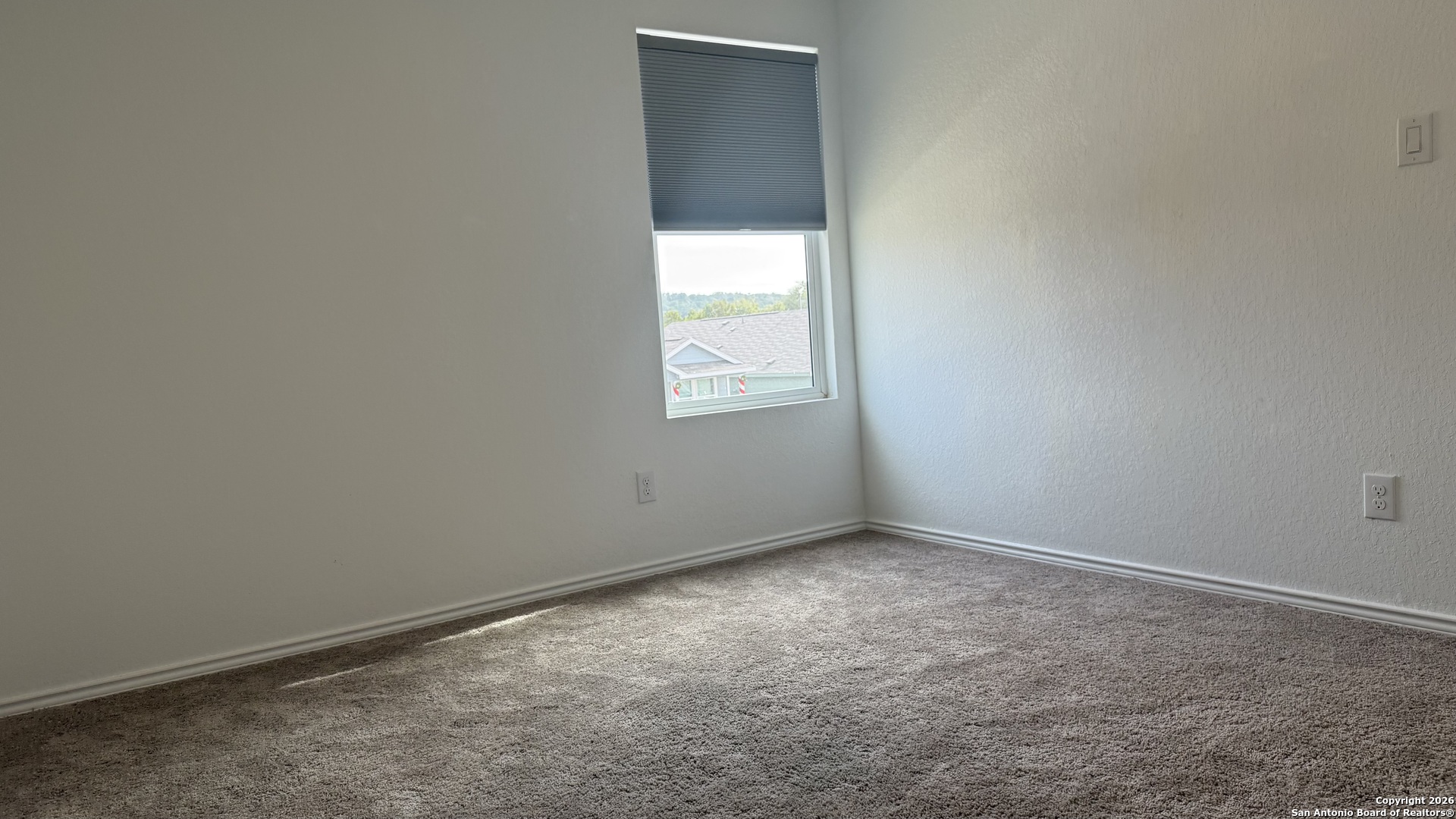 31885 Cherry Bulverde, TX 78163 - Photo 5 of 27 an empty room with window