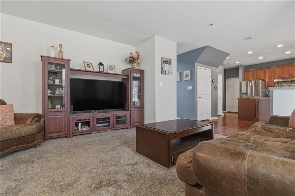 11621 Beacon Drive Irwin, PA 15642 - Photo 11 of 50