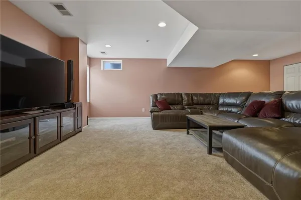 $505,000 | 11621 Beacon Drive, Irwin, PA 15642