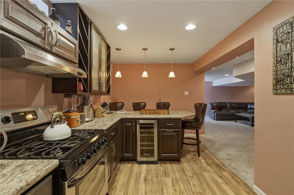 11621 Beacon Drive Irwin, PA 15642 - Photo 20 of 50 Game room, kitchen