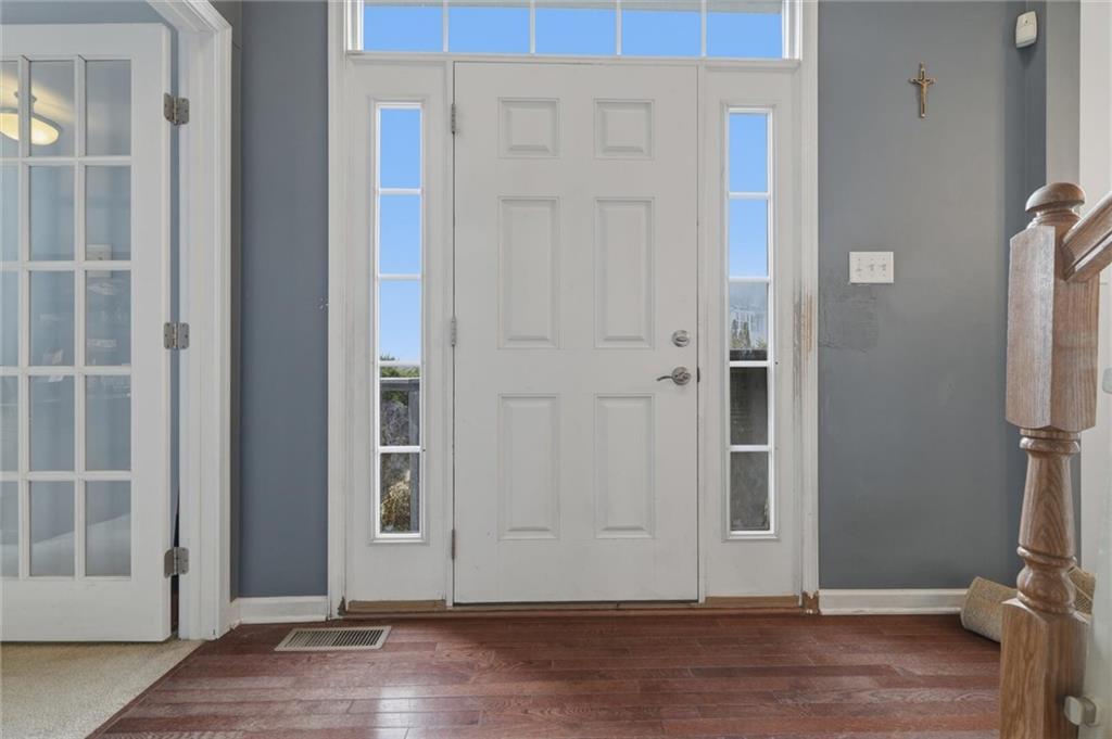 11621 Beacon Drive Irwin, PA 15642 - Photo 2 of 50