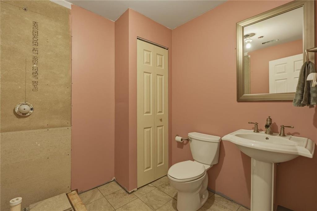 11621 Beacon Drive Irwin, PA 15642 - Photo 24 of 50 Game room bathroom