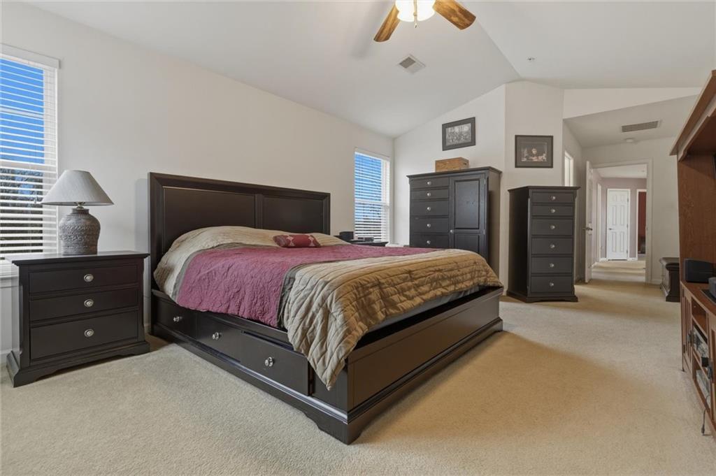 11621 Beacon Drive Irwin, PA 15642 - Photo 25 of 50 Primary