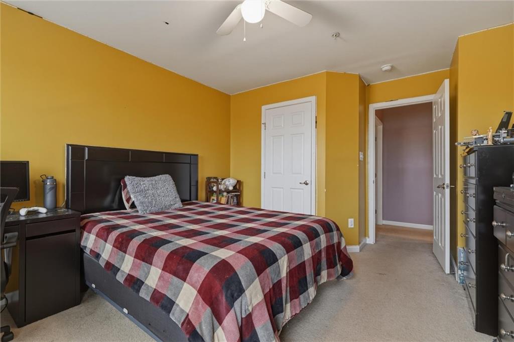 11621 Beacon Drive Irwin, PA 15642 - Photo 31 of 50 Second bedroom