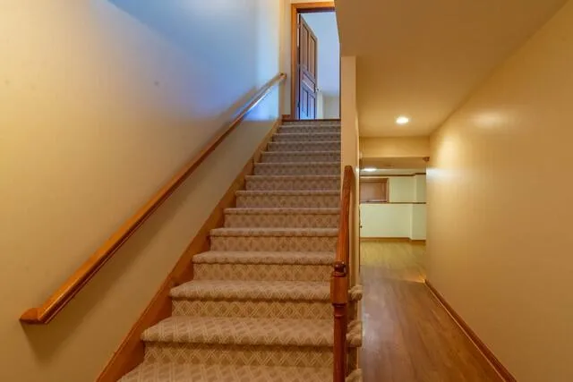 $799,900 | 25812 91st Street, Salem Lakes, WI 53168