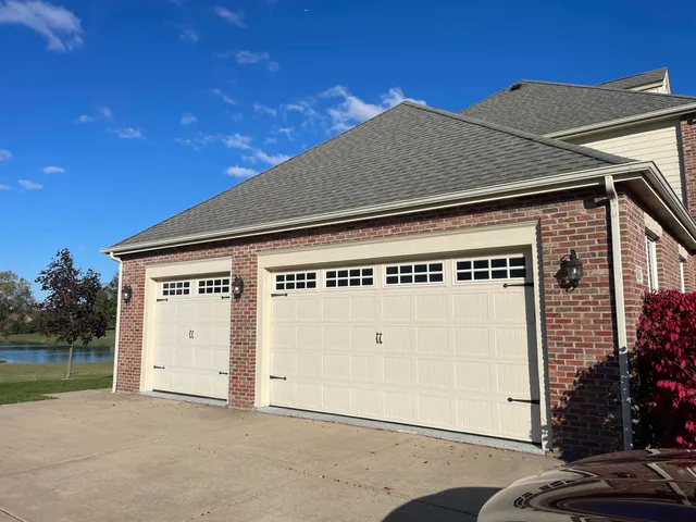 $799,900 | 25812 91st Street, Salem Lakes, WI 53168