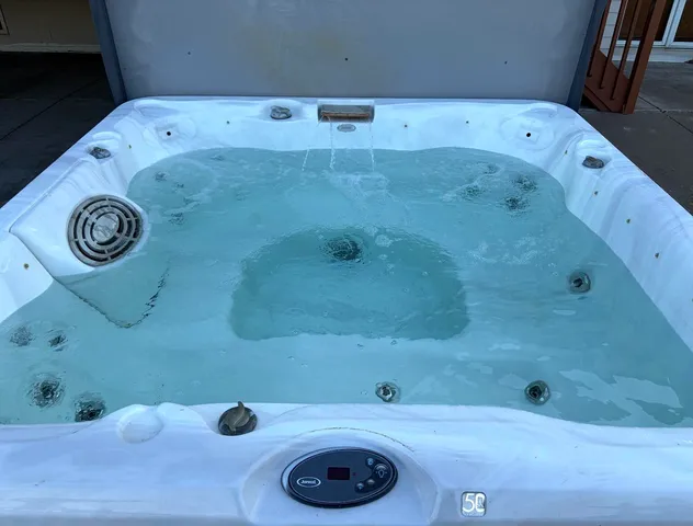 $799,900 | 25812 91st Street, Salem Lakes, WI 53168