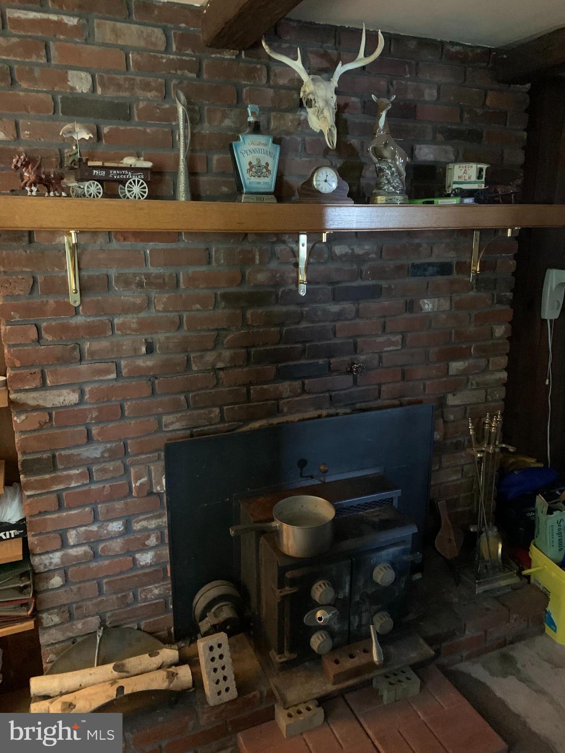 554 West Orvilla Road Hatfield, PA 19440 - Photo 7 of 33 Gallery Image 7