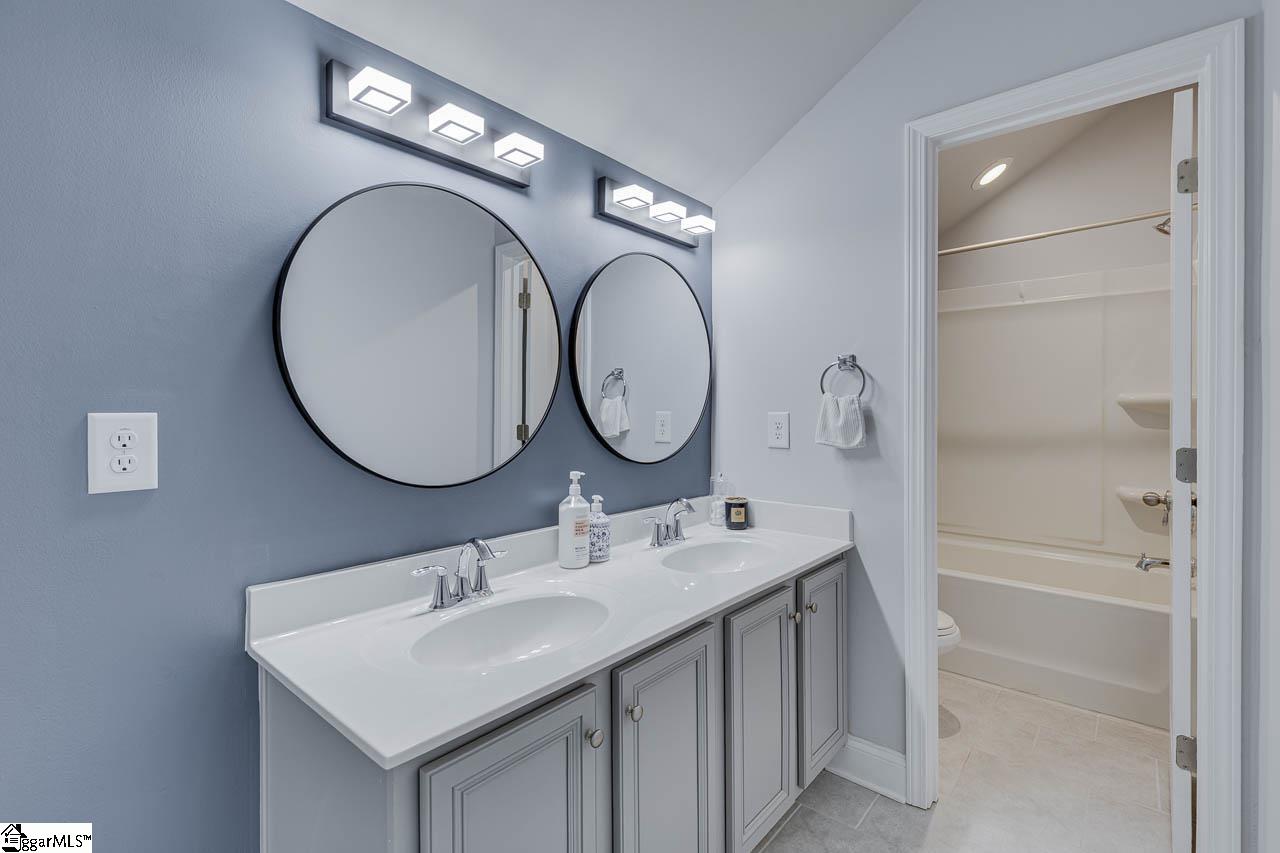 19 Cool Meadow Way Fountain Inn, SC 29644 - Photo 30 of 45