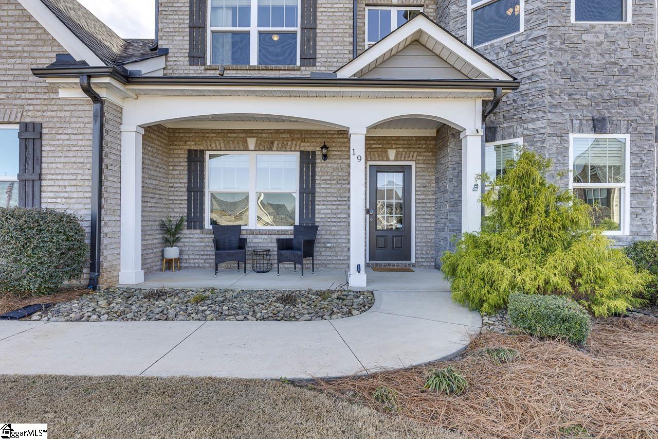 19 Cool Meadow Way Fountain Inn, SC 29644 - Photo 3 of 45