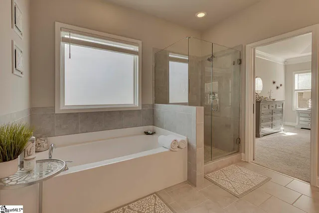 $719,900 | 19 Cool Meadow Way, Fountain Inn, SC 29644