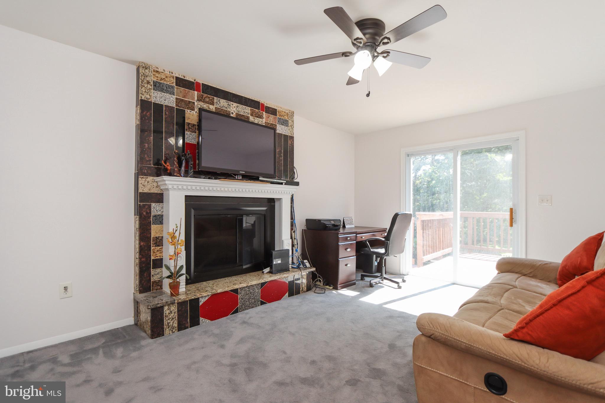 104 Applecreek Road Frederick, MD 21702 - Photo 21 of 59 Family Room