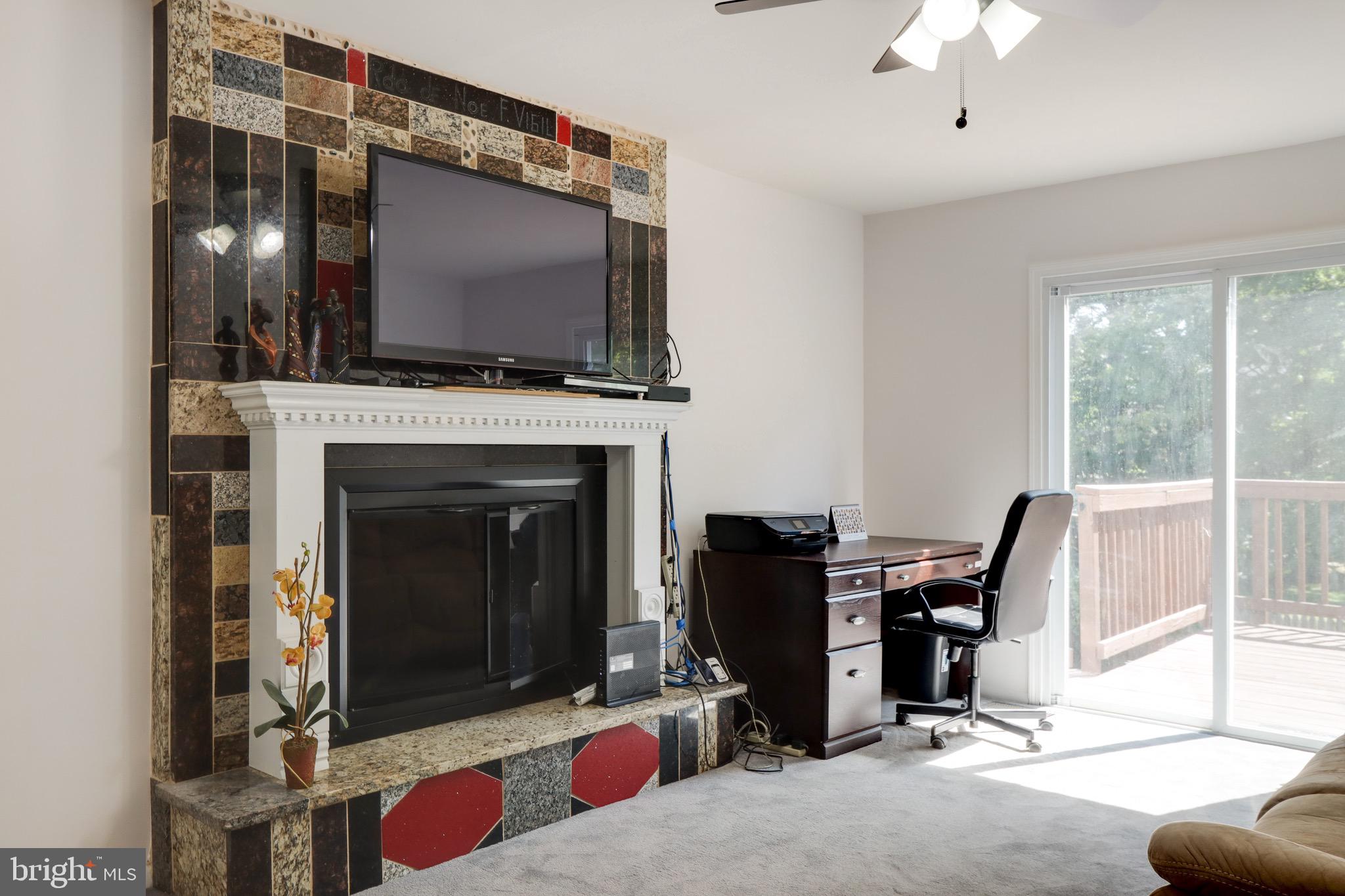 104 Applecreek Road Frederick, MD 21702 - Photo 22 of 59 Family Room