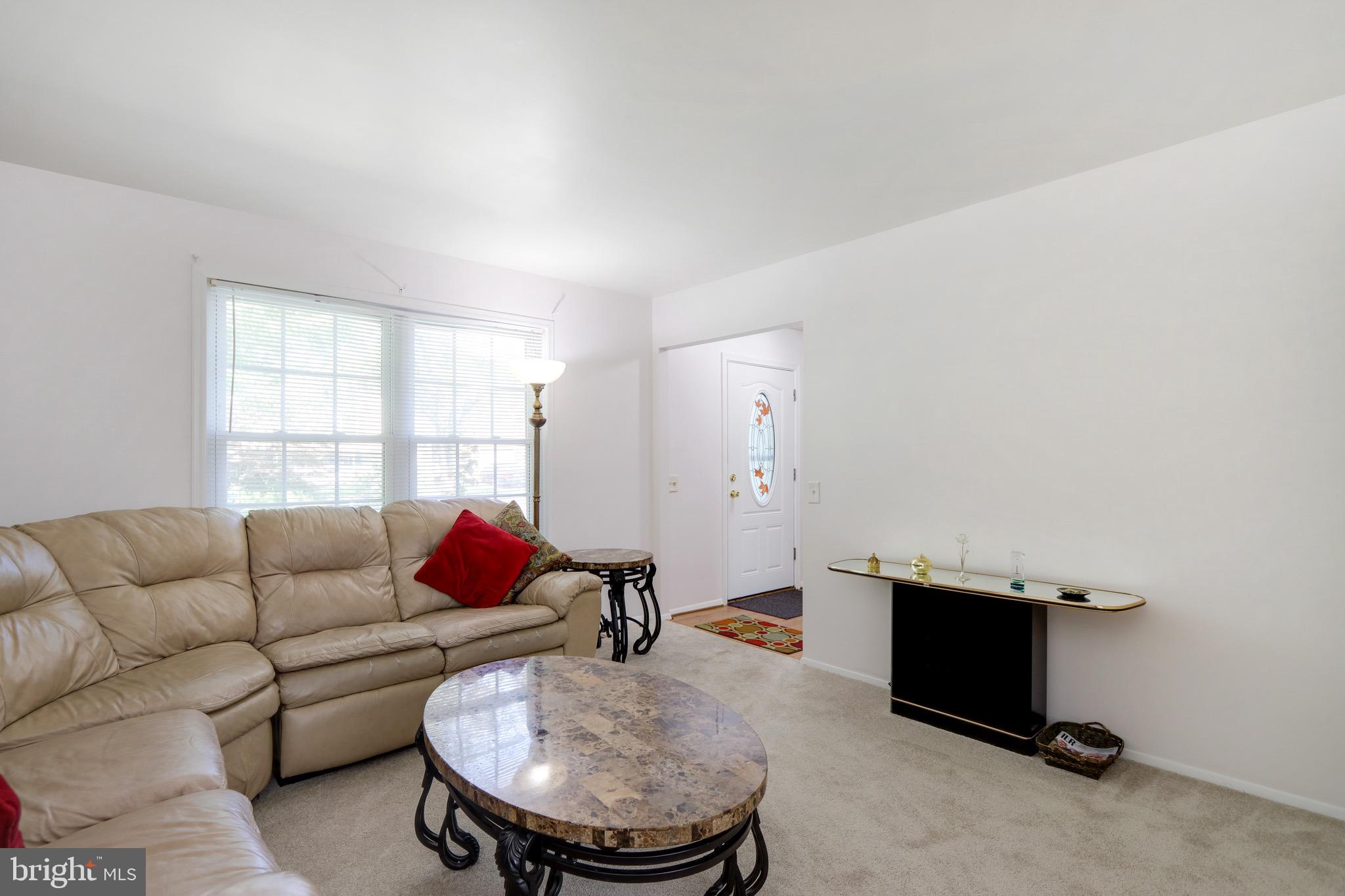 104 Applecreek Road Frederick, MD 21702 - Photo 9 of 59 Sitting Room
